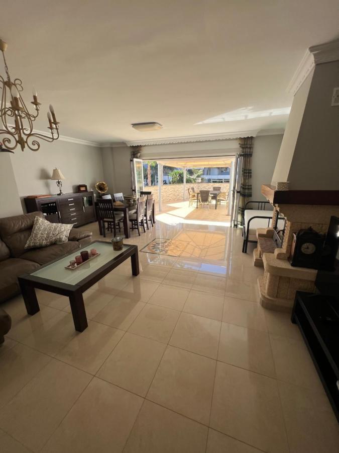 Casa Bajamar Playa Apartment เนร์คา ภายนอก รูปภาพ
