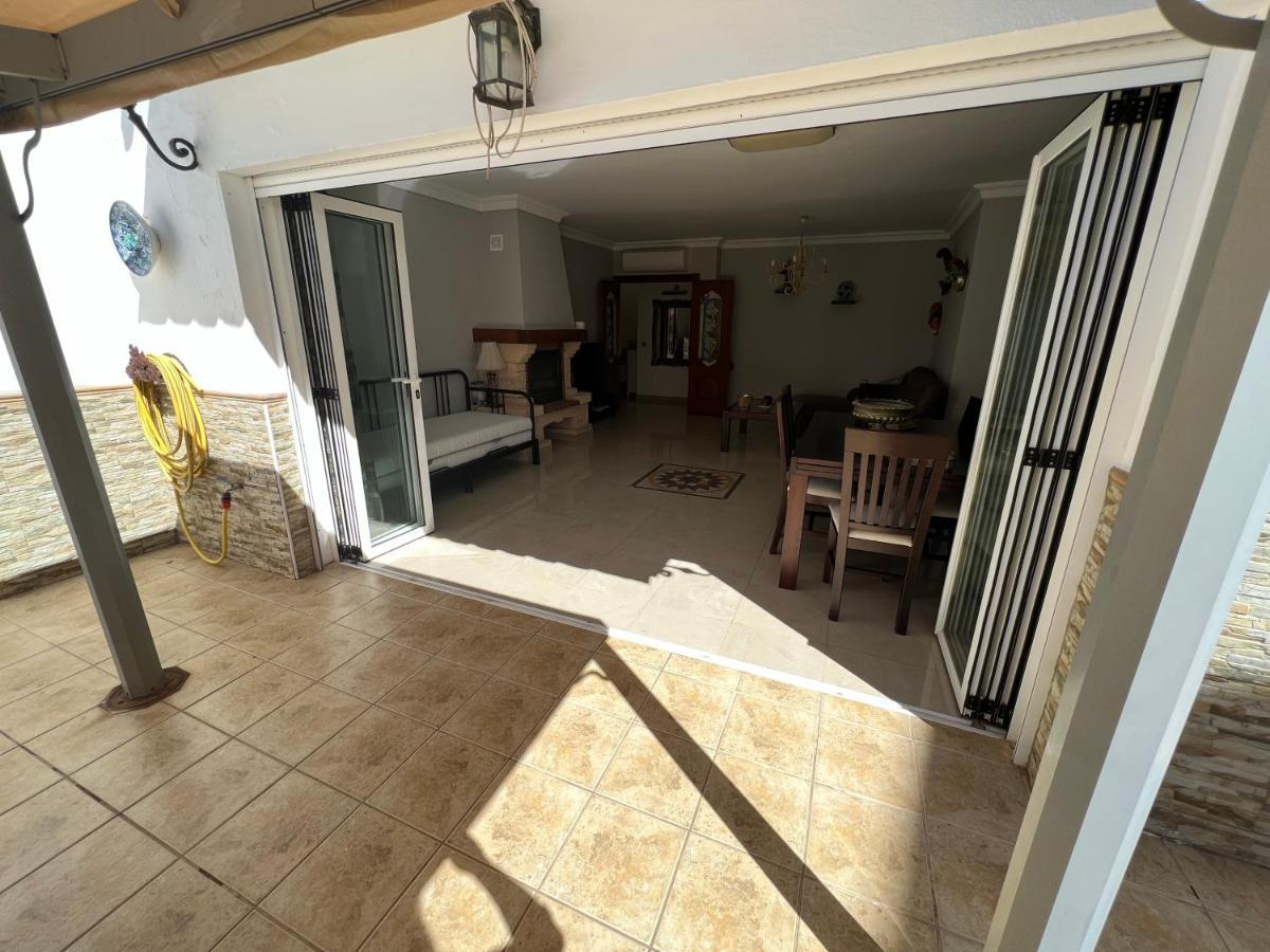 Casa Bajamar Playa Apartment เนร์คา ภายนอก รูปภาพ